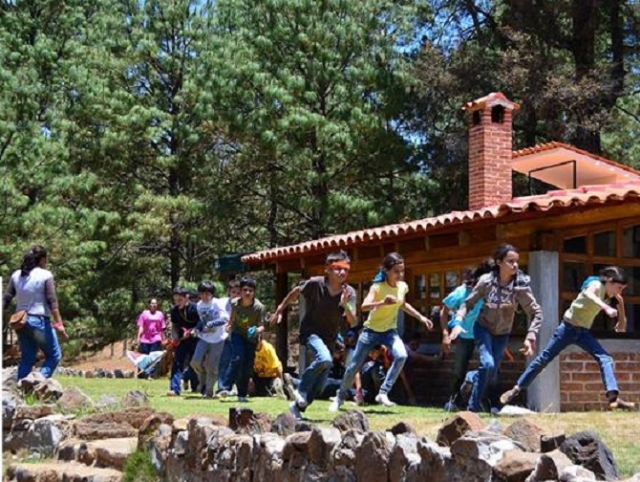 Campamentos de Acampolis